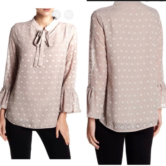 3/$25 Catherine Malandrino neck tie top - Picture 1 of 6